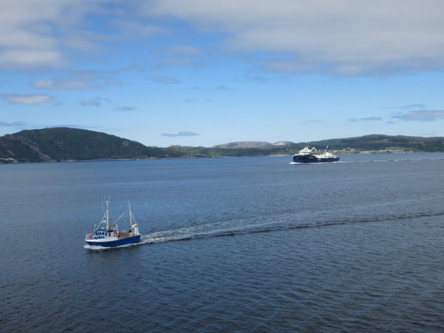 Hurtigruten_2015-06-27_11-25-1